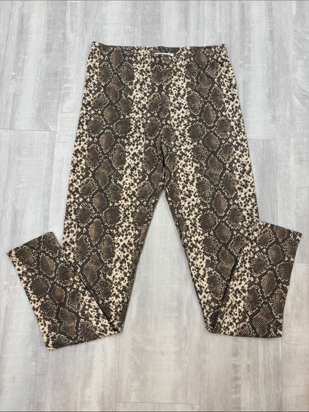 Carole Christian High-Rise Snake Print Leggings in Brown/Beige Medium